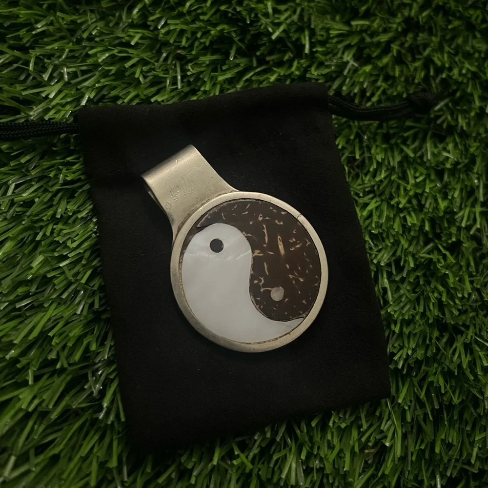 VINTAGE Handmade Yin-Yang Money Clip